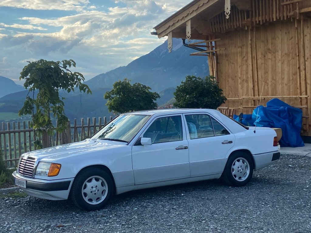 Lieblingsauto-Hof
